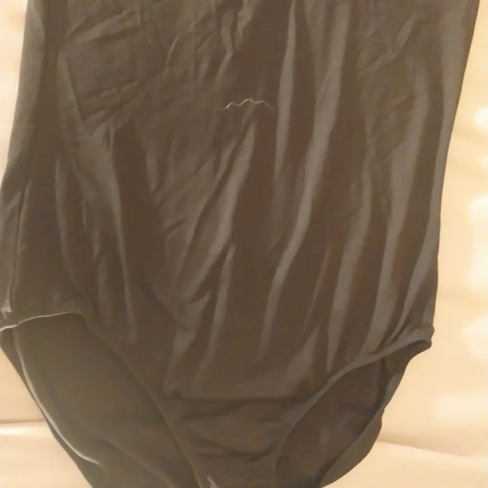 Girl's Danskin Black Capped Sleeve Dance Leotard